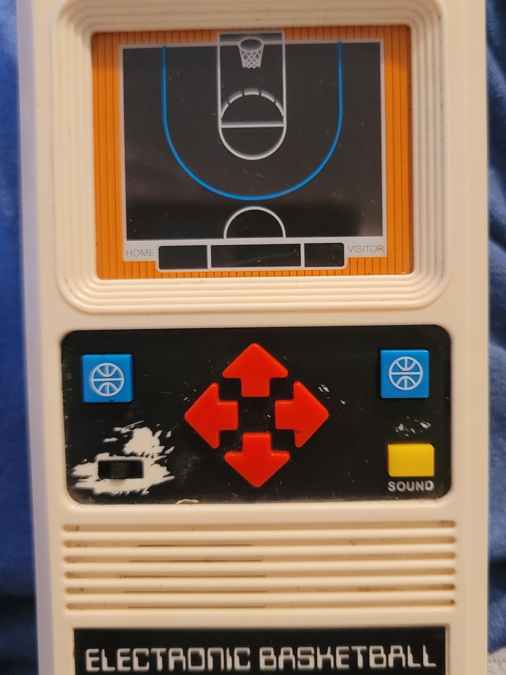 Vintage Mattel Electronic Basketball Handheld Game - Cream Tested Works